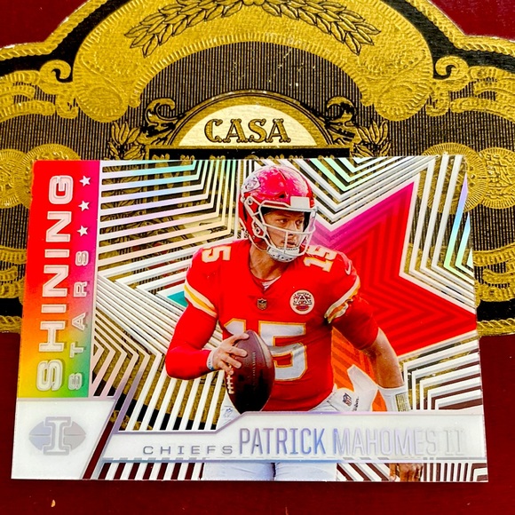 Shining stars Patrick Mahomes card - Picture 1 of 2
